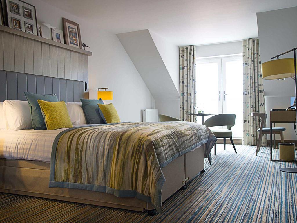 The Waterside Hotel シーミル エクステリア 写真
